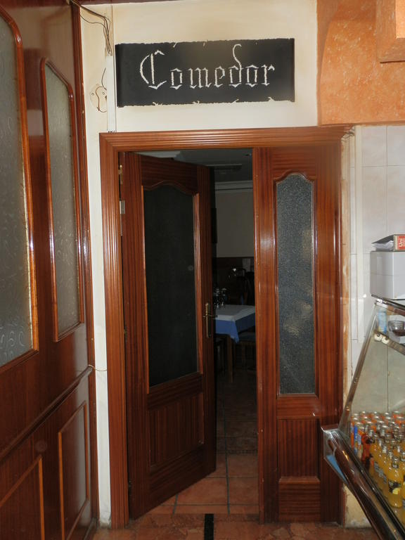 Hostal San Poul Consuegra Buitenkant foto