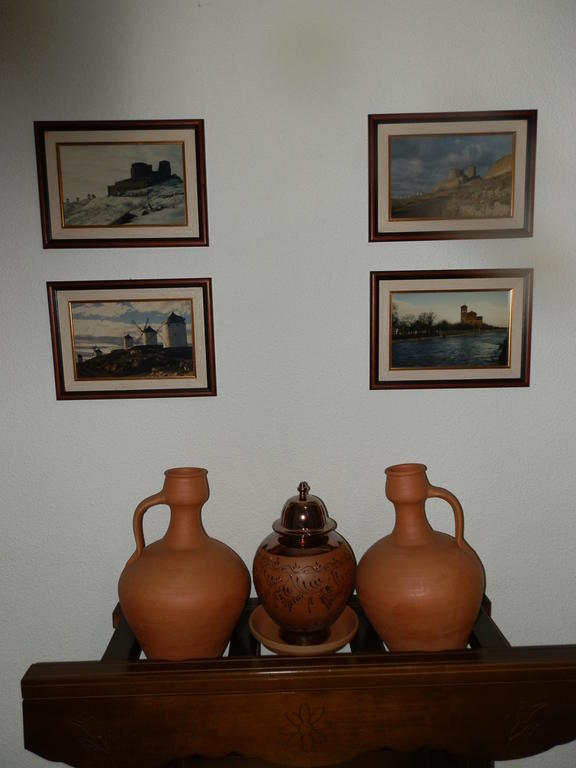 Hostal San Poul Consuegra Buitenkant foto